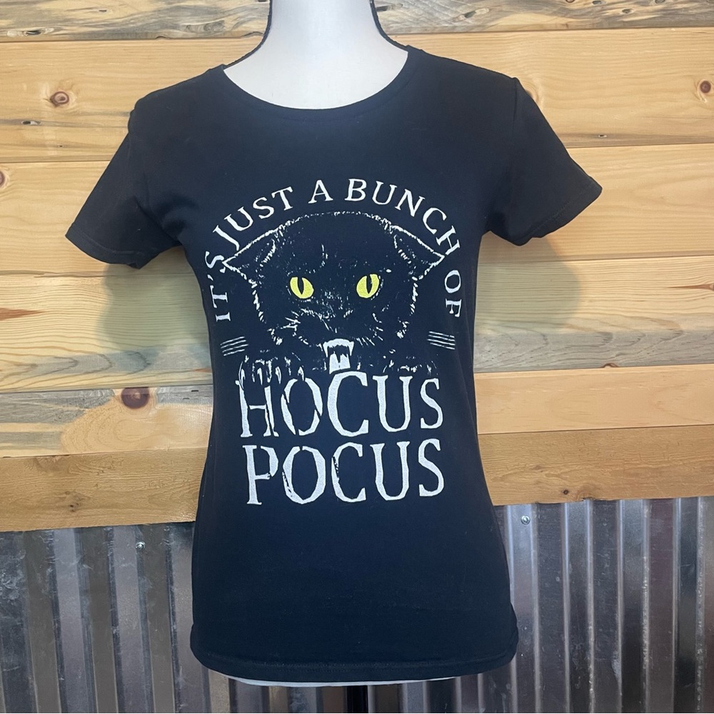 Hocus Pocus movie shirt: “It’s just a bunch of Hocus Pocus!”
